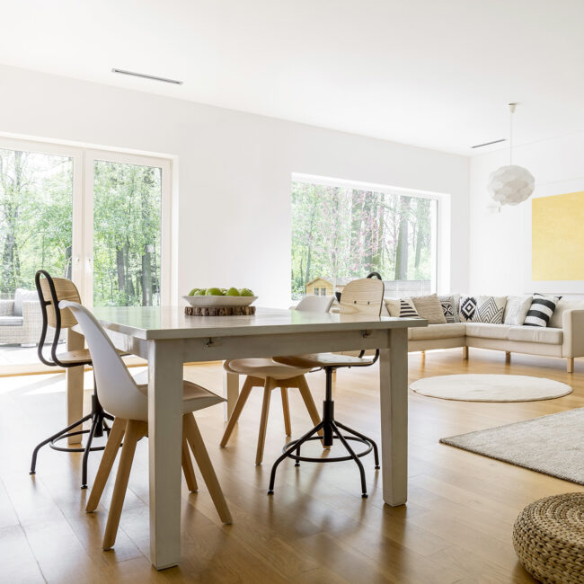 Zehnder_CSY_Design_grilles_ComfoGrid_Linea_Milieu_livingroom_diningroom_Grey