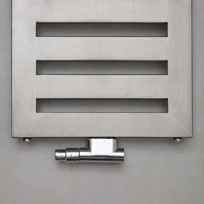 Zehnder_RAD_Metropolitan_Spa_MET_PL_150_050_connection_middle_technoline